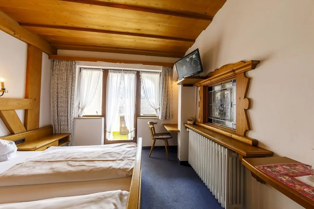 Hotel & Gasthof Fraundorfer Garmisch-Partenkirchen 3*,  Alemania