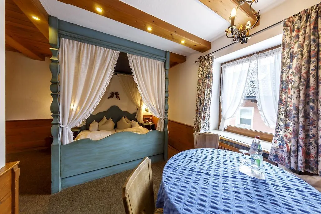 Hotel & Gasthof Fraundorfer Garmisch-Partenkirchen 3*,