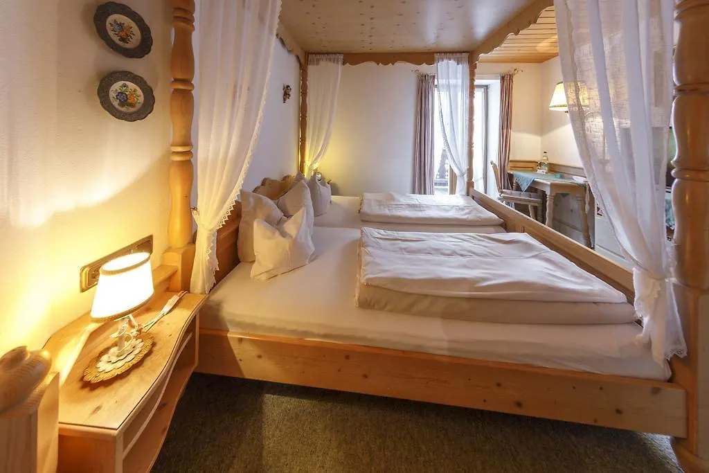 Guest house Hotel & Gasthof Fraundorfer Garmisch-Partenkirchen