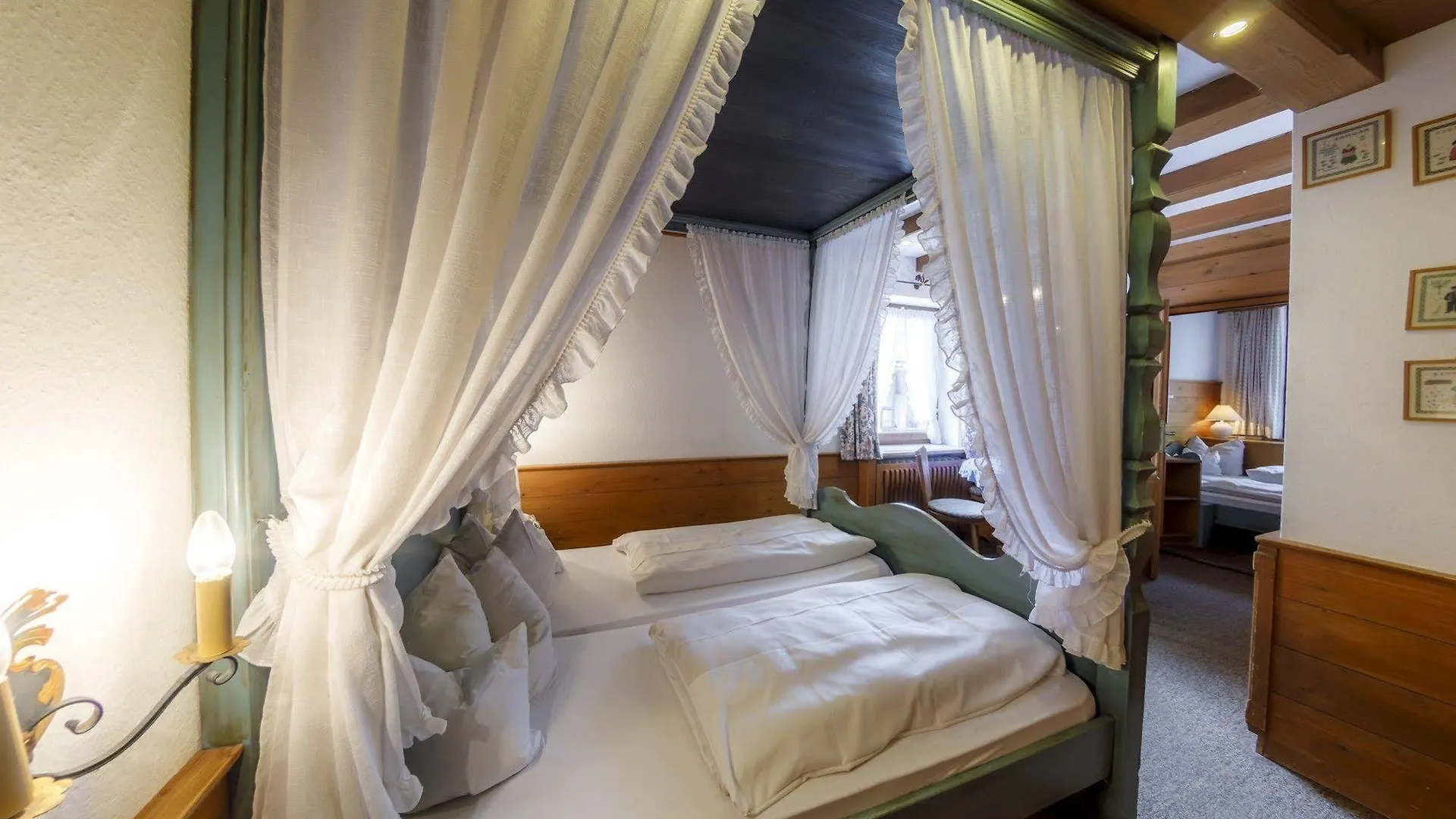 Guest house Hotel & Gasthof Fraundorfer Garmisch-Partenkirchen