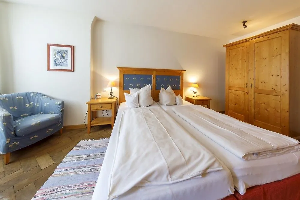 Guest house Hotel & Gasthof Fraundorfer Garmisch-Partenkirchen