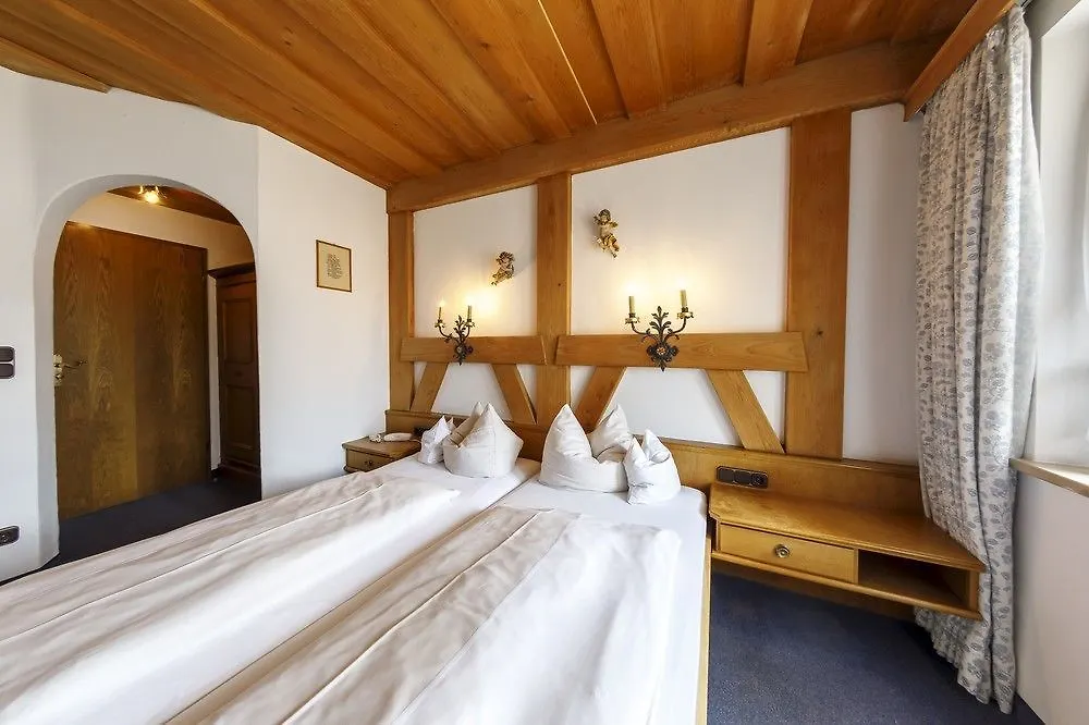 Hotel & Gasthof Fraundorfer Garmisch-Partenkirchen Germany